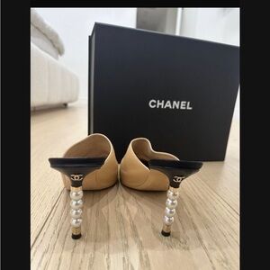 Chanel Beige and Black Pearl Heel Shoes
